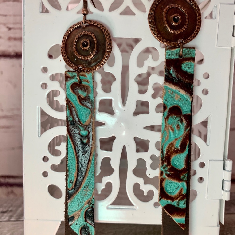 Genuine leather rectangle earring